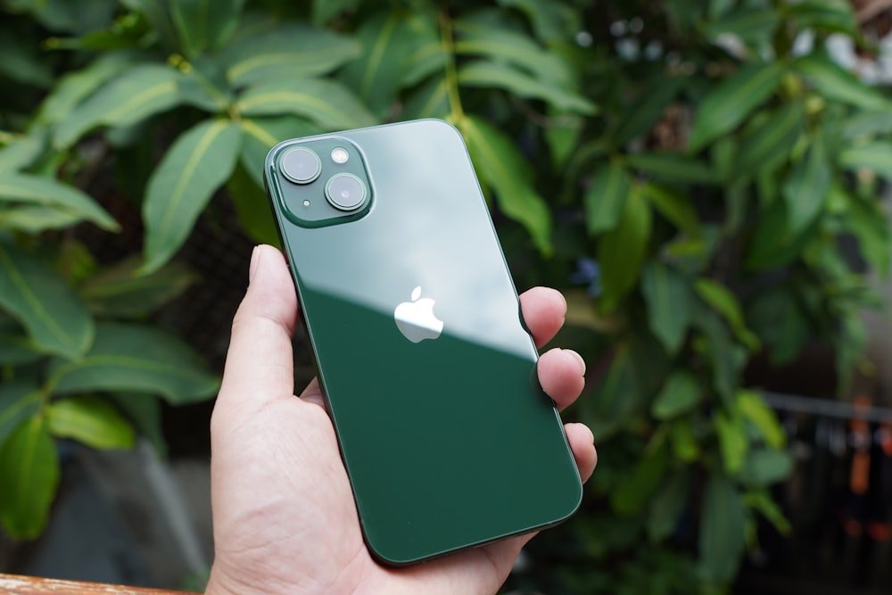 iPhone 13 Green